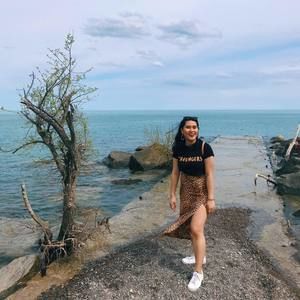 Meet your Posher, Joyce